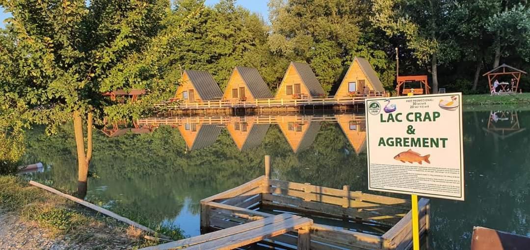 Pastravaria Zavoi Valea Danului Esterno foto
